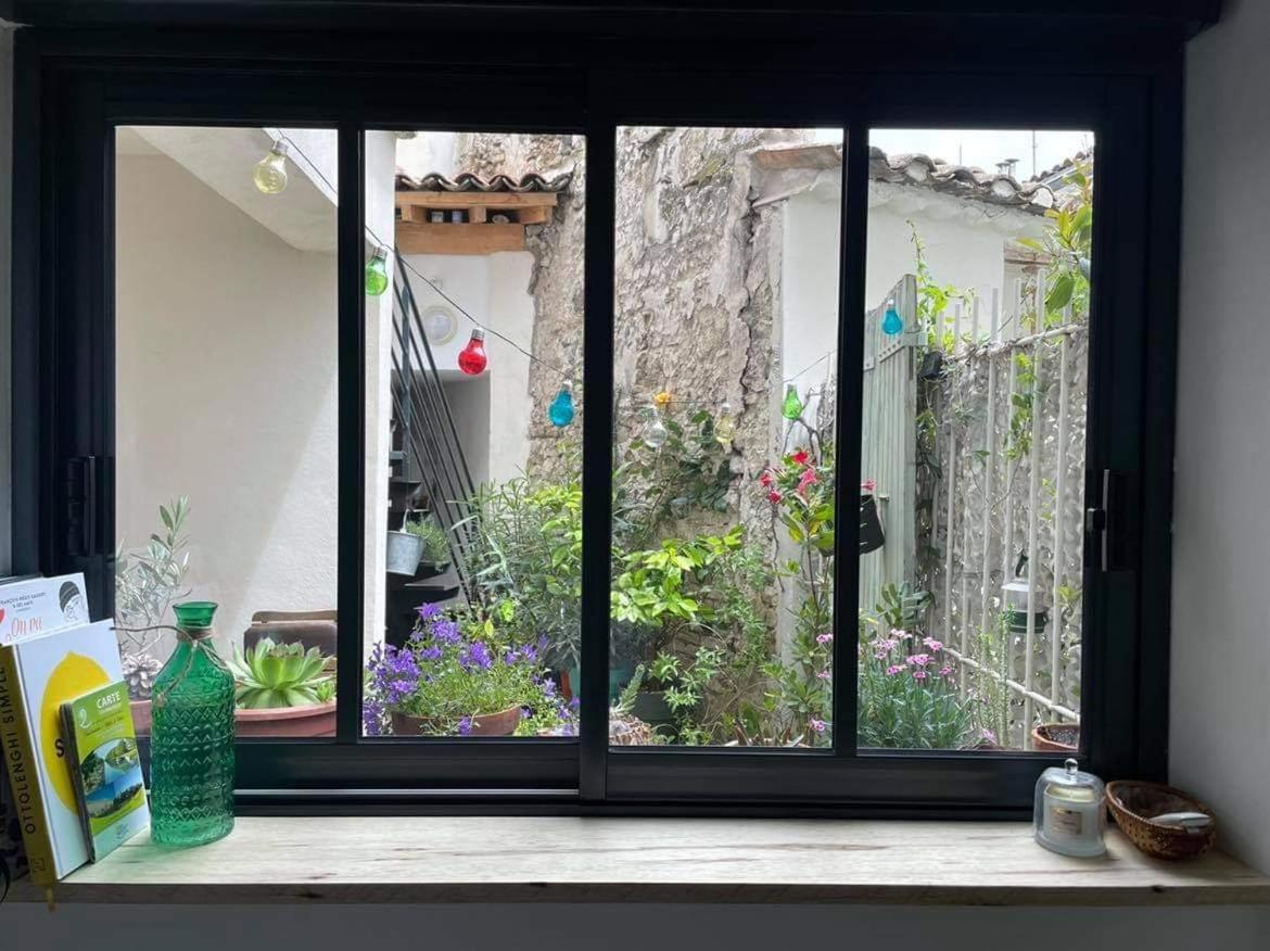 Appartement Au Centre De La Venise Provencale L'Isle-sur-la-Sorgue Bagian luar foto